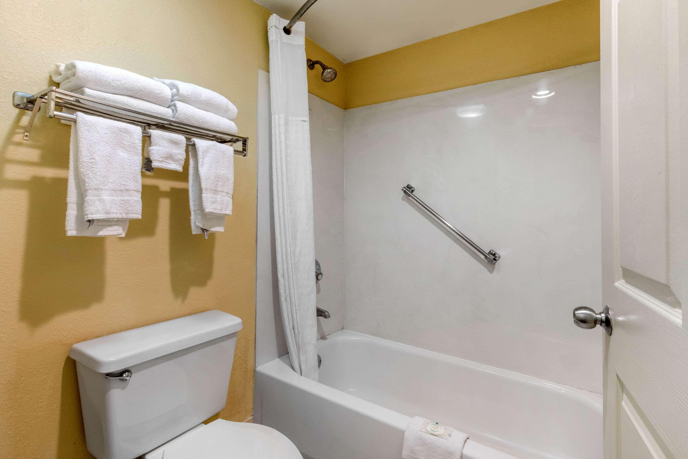 Quality Inn Lebanon Dış mekan fotoğraf