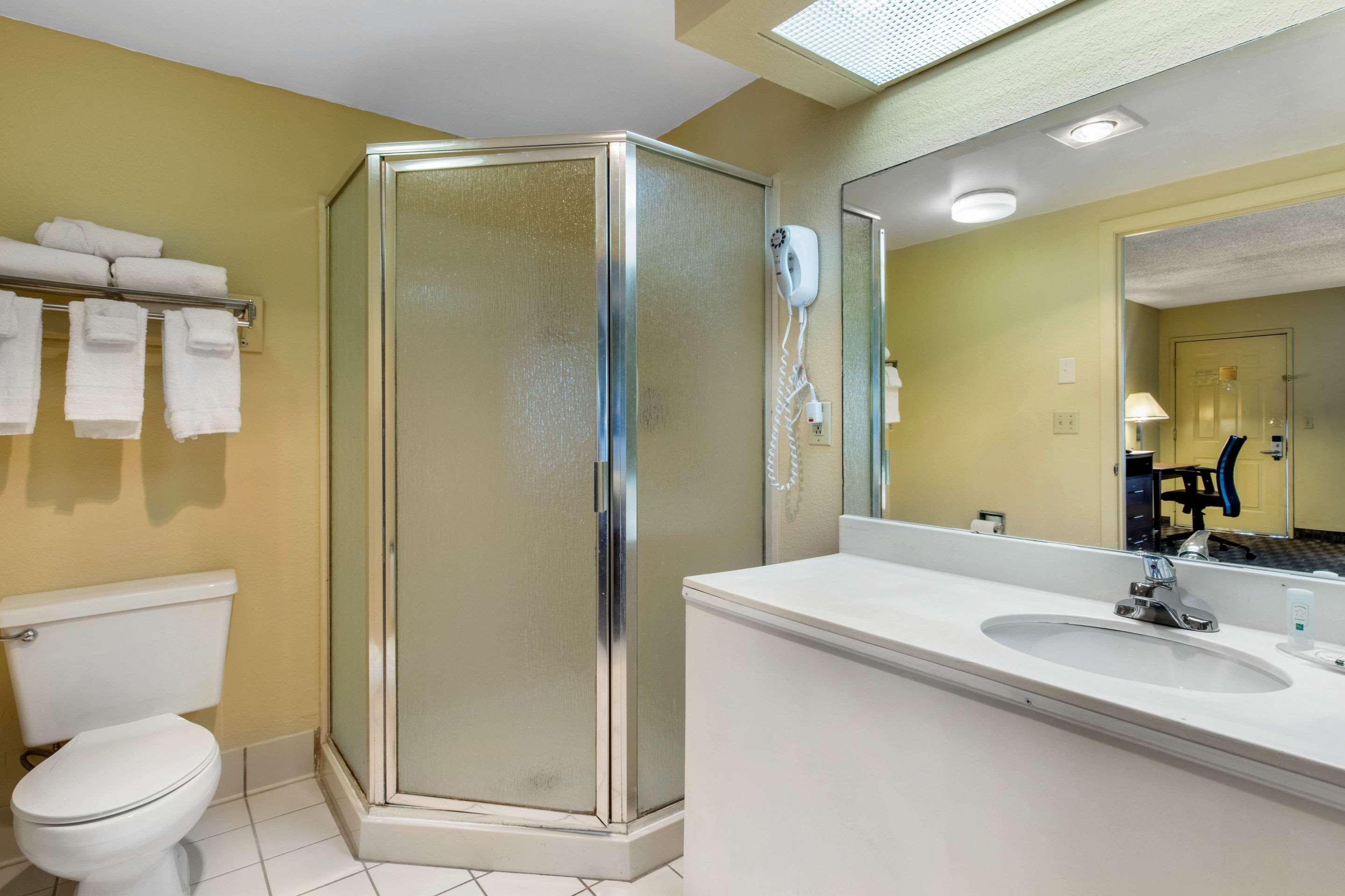 Quality Inn Lebanon Dış mekan fotoğraf